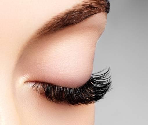 Eyelashes extension