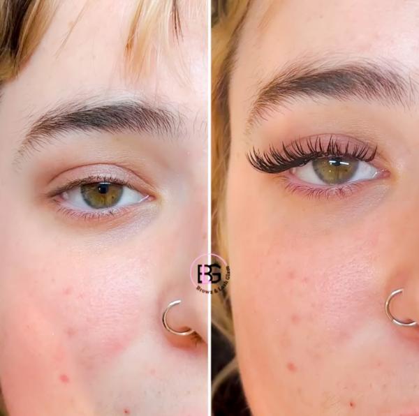Wet look lashes